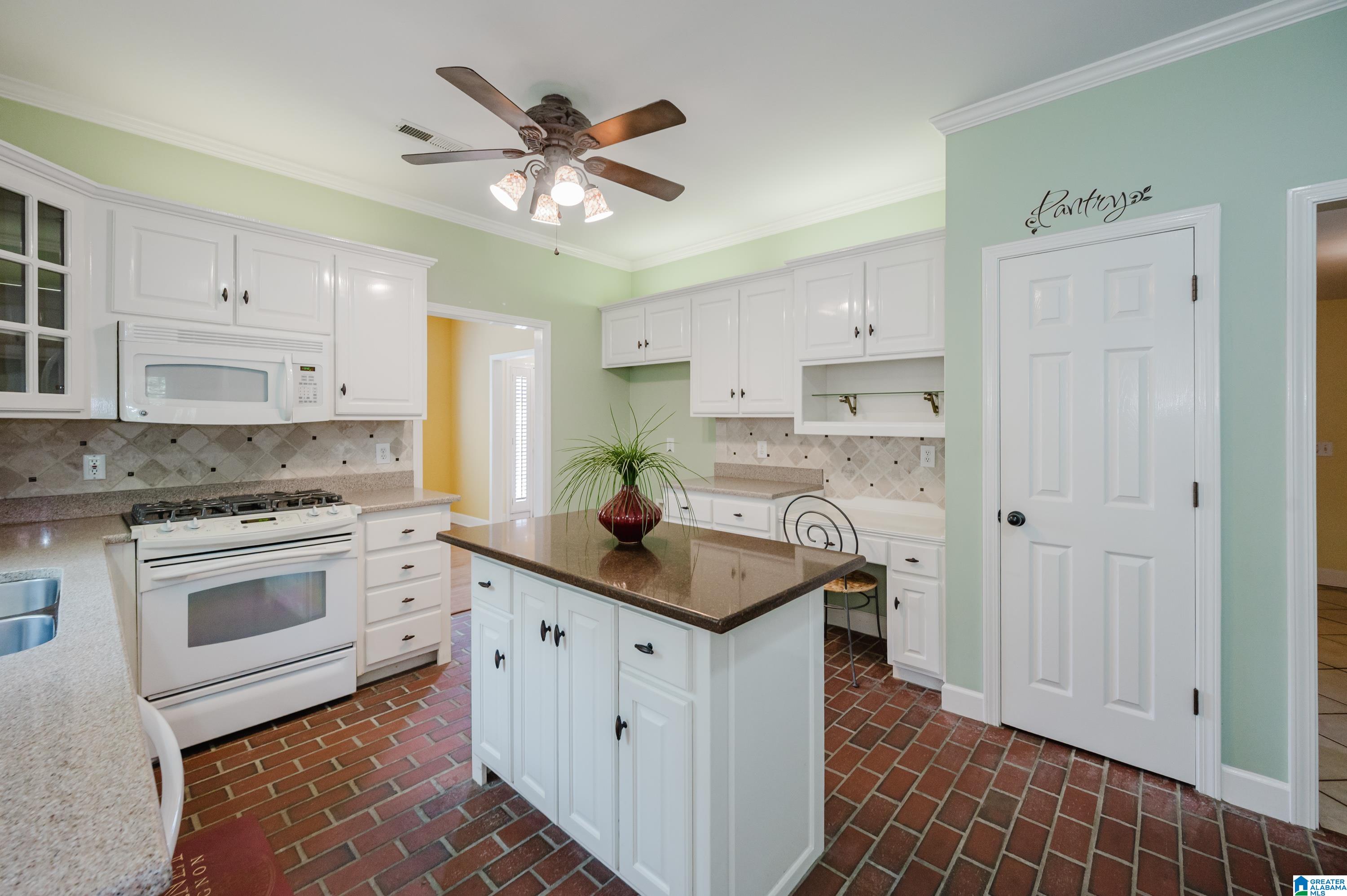 3888 Ripple Leaf Circle Hoover, AL 35216 - Photo 15 of 53