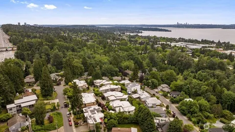 $3,110,000 | 7619 115th Place Northeast, Kirkland, WA 98033