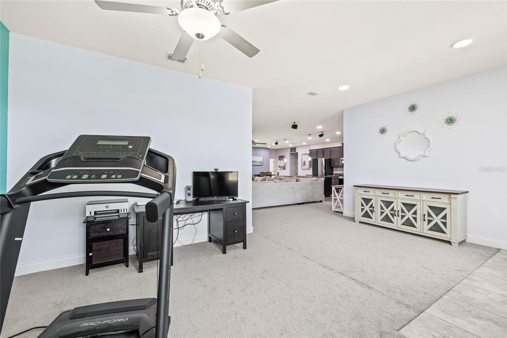5811 Valentino Way Lakeland, FL 33812 - Photo 12 of 48 Gallery Image 12