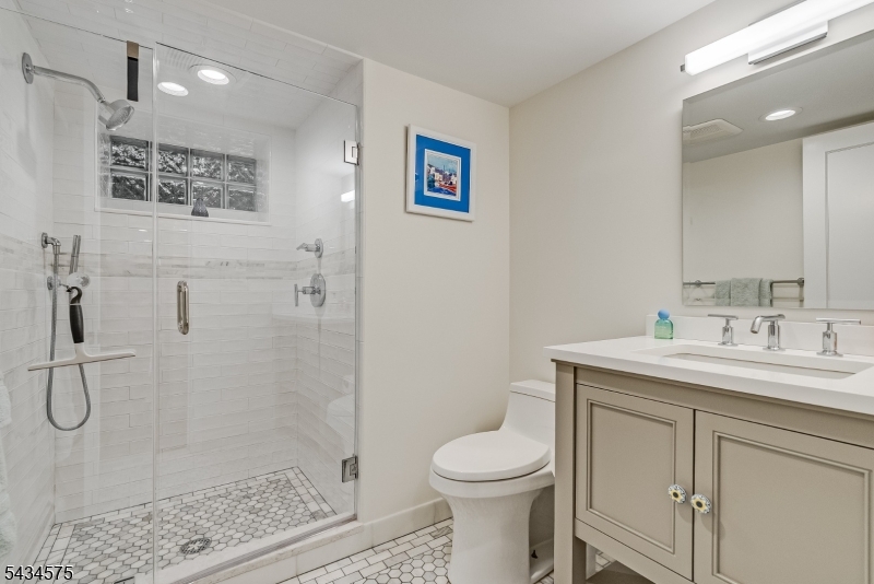35 Woodland Road Short Hills, NJ 07078 - Photo 34 of 50
