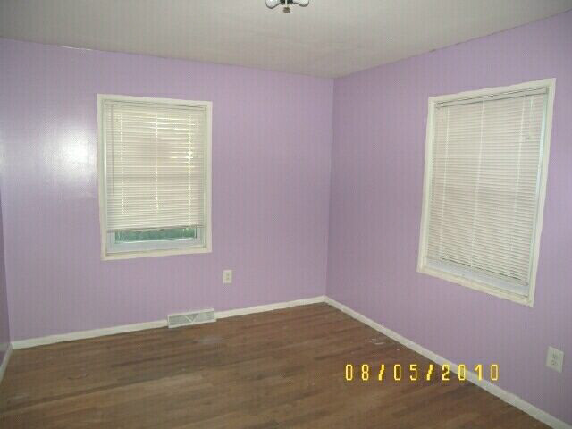 1427 Wooster Road, Unit EAST Winona Lake, IN 46590 - Photo 11 of 25 Gallery Image 11