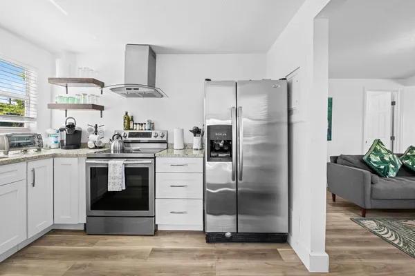 $1,200,000 | 311 Southeast 3rd Avenue, Delray Beach, FL 33483
