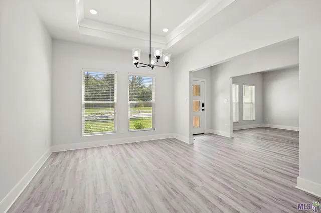 $443,900 | 22366 Highway 16, Denham Springs, LA 70726