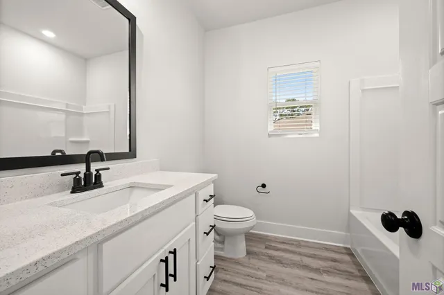 $443,900 | 22366 Highway 16, Denham Springs, LA 70726