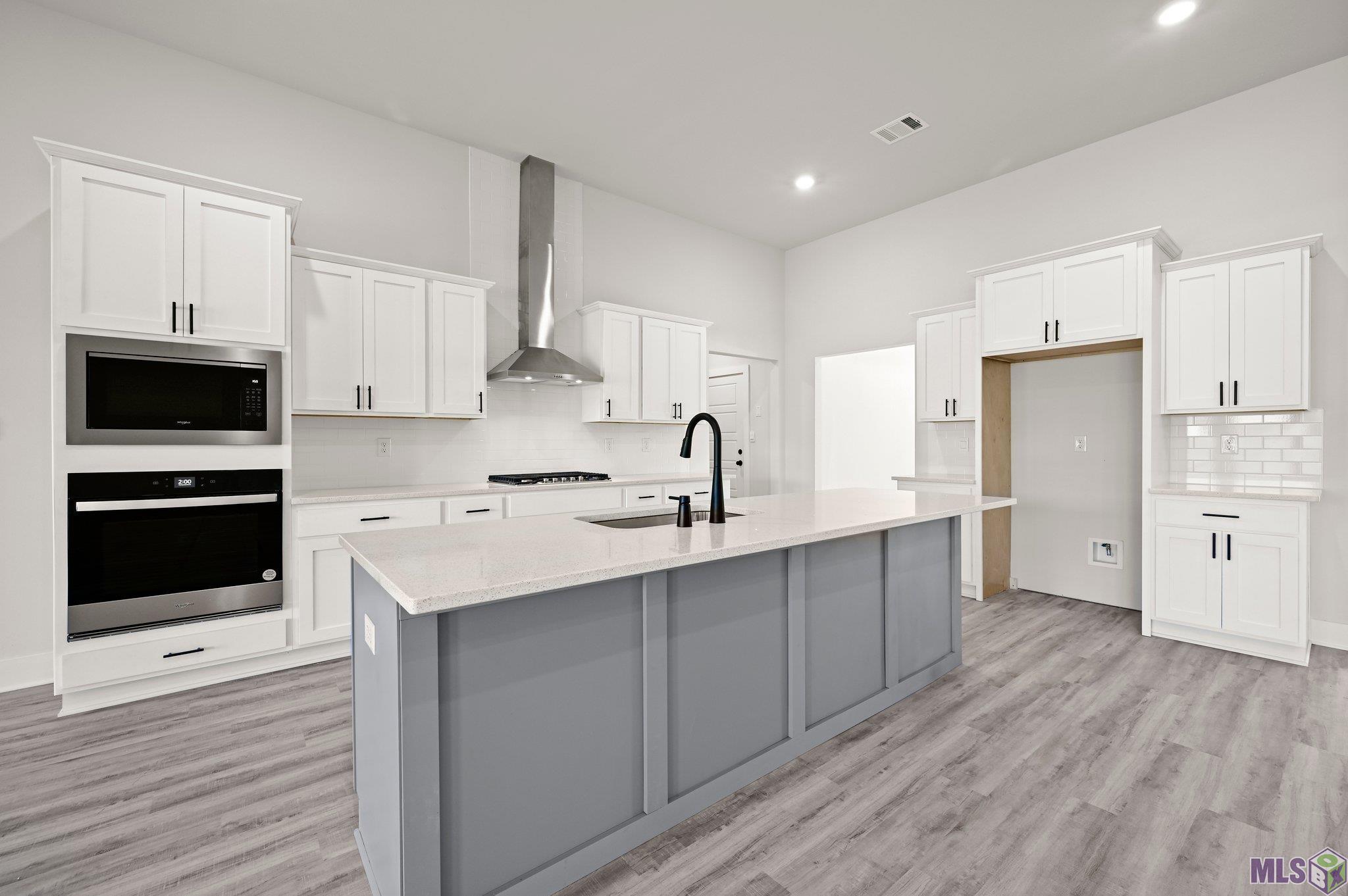 22366 Highway 16 Denham Springs, LA 70726 - Photo 9 of 20