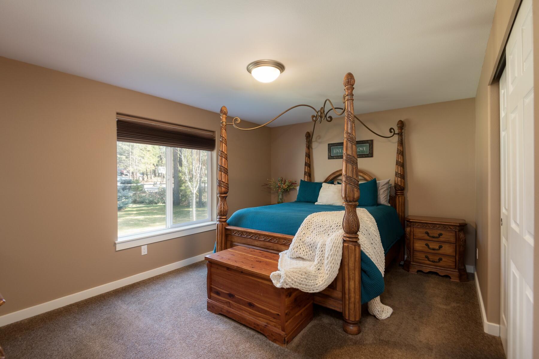 56221 Tree Duck Road Bend, OR 97707 - Photo 19 of 33 batch_18 bedroom 3