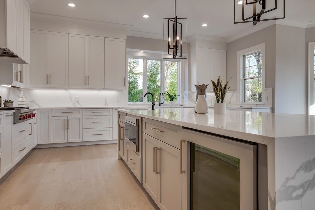 62 Carlton Road Newton, MA 02468 - Photo 11 of 40