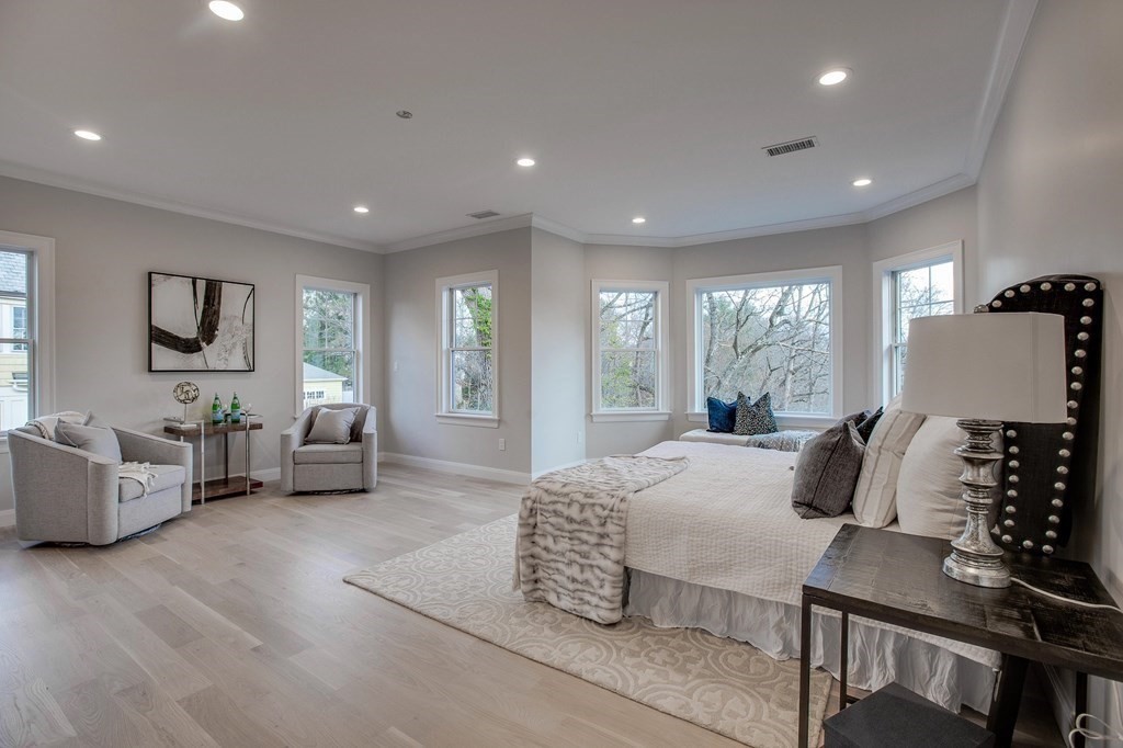 62 Carlton Road Newton, MA 02468 - Photo 20 of 40