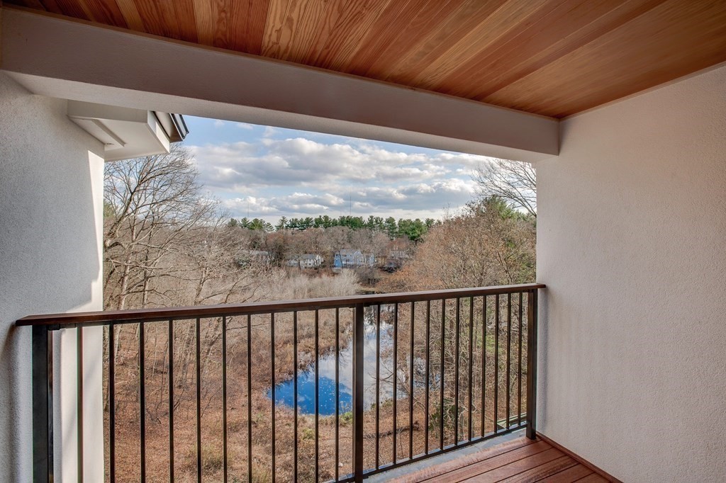 62 Carlton Road Newton, MA 02468 - Photo 30 of 40