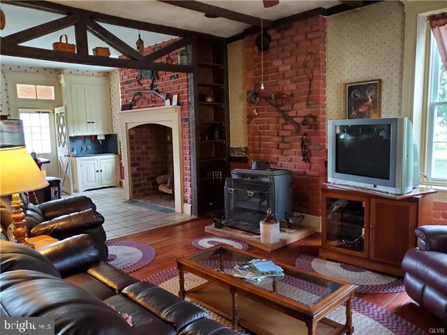 1196 Valley Road Tamaqua, PA 18252 - Photo 17 of 48 Gallery Image 17