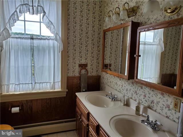 1196 Valley Road Tamaqua, PA 18252 - Photo 33 of 48 Gallery Image 33