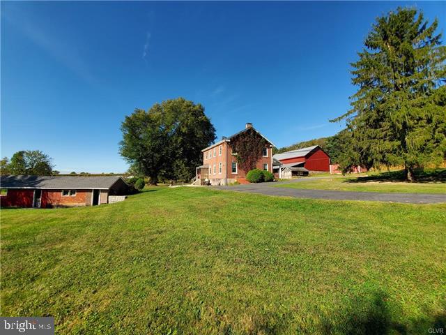 1196 Valley Road Tamaqua, PA 18252 - Photo 38 of 48 Gallery Image 38