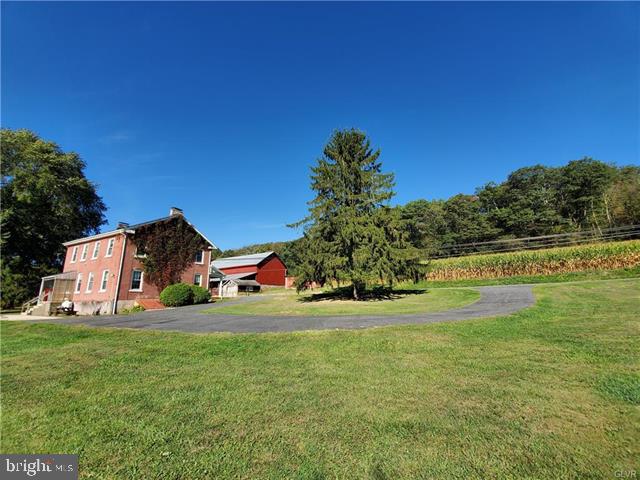 1196 Valley Road Tamaqua, PA 18252 - Photo 39 of 48 Gallery Image 39