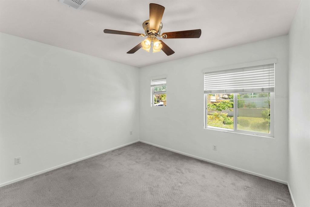 35664 Asturian Way Fallbrook, CA 92028 - Photo 33 of 56