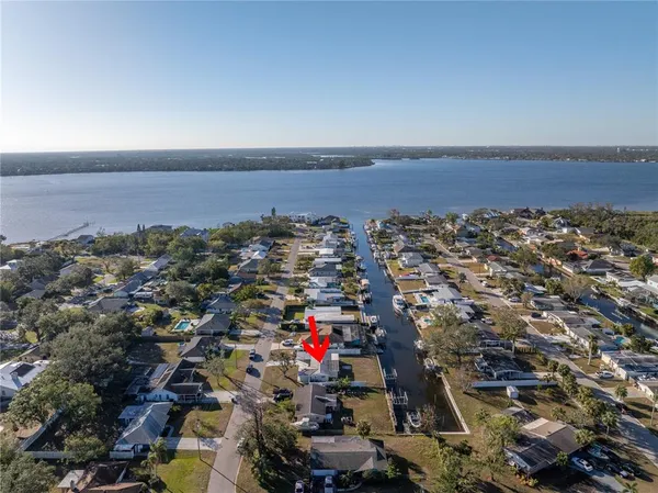 $385,000 | 811 Camellia Avenue, Ellenton, FL 34222