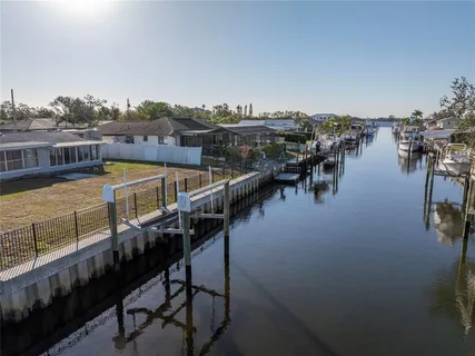 $430,000 | 811 Camellia Avenue, Ellenton, FL 34222