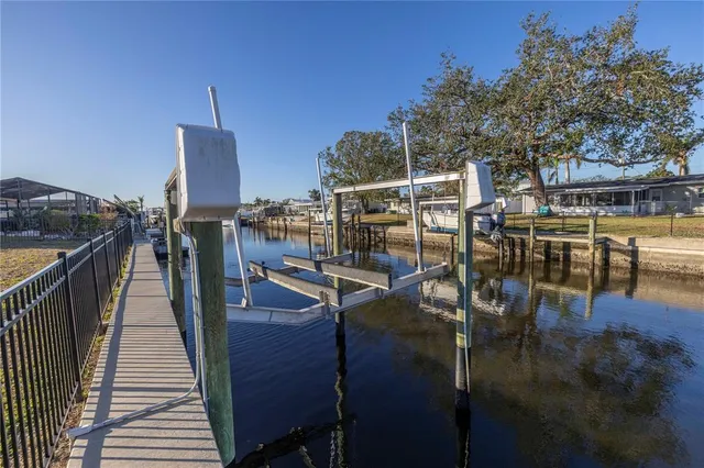 $430,000 | 811 Camellia Avenue, Ellenton, FL 34222