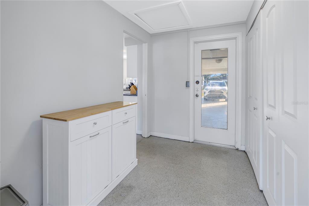 811 Camellia Avenue Ellenton, FL 34222 - Photo 7 of 55