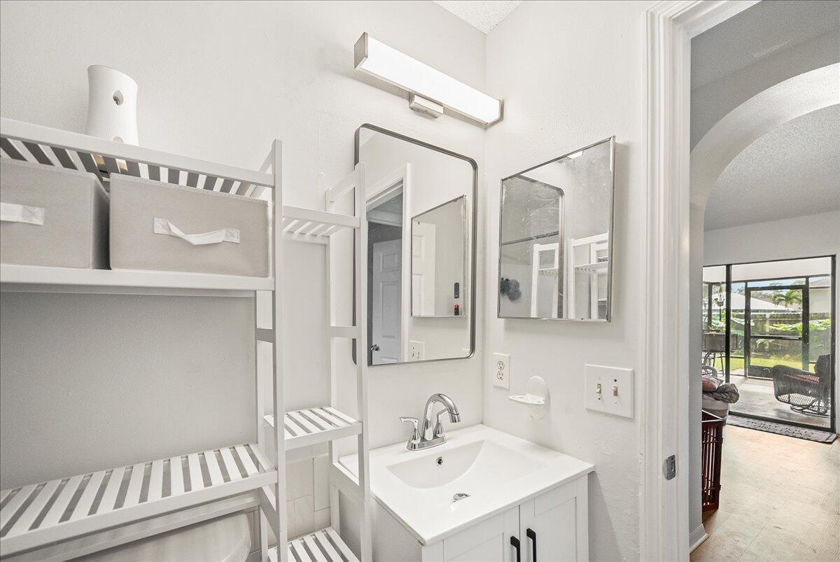 2341 Southwest Independence Road Port St. Lucie, FL 34953 - Photo 15 of 25 Bathroom 2