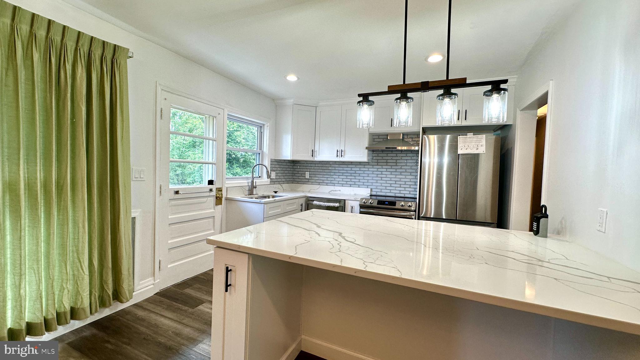 37 Othoridge Road Lutherville-Timonium, MD 21093 - Photo 3 of 38