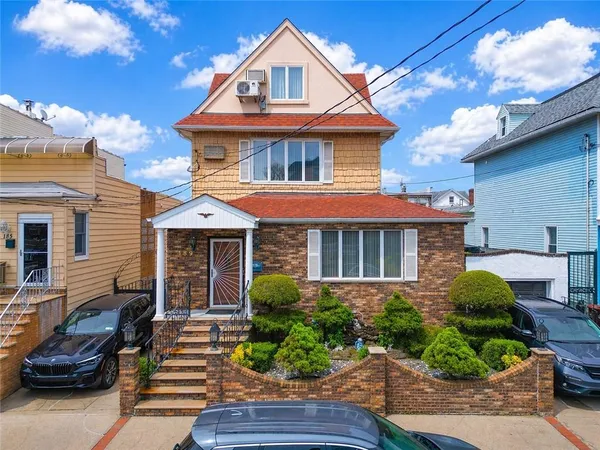 $2,480,000 | 189 Bay 10th Street | Bath Beach
