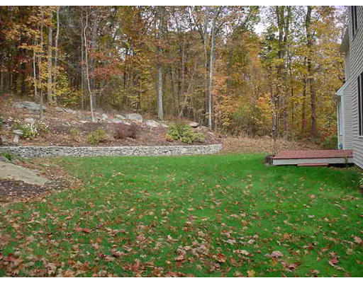 11 Hearthstone Road Hopkinton, MA 01748 - Photo 6 of 8 Gallery Image 6