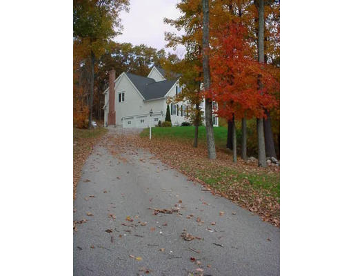 11 Hearthstone Road Hopkinton, MA 01748 - Photo 7 of 8 Gallery Image 7