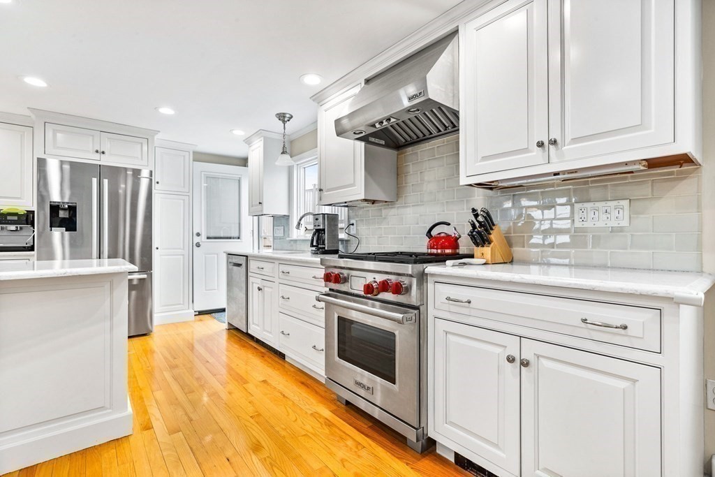 60 Surfside Road Scituate, MA 02066 - Photo 12 of 42