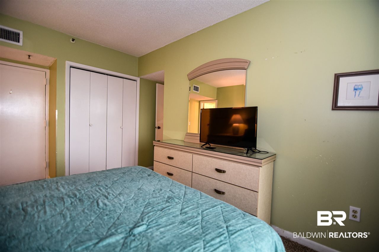 375 Plantation Road, Unit 5311 Gulf Shores, AL 36542 - Photo 8 of 18 Master Bedroom