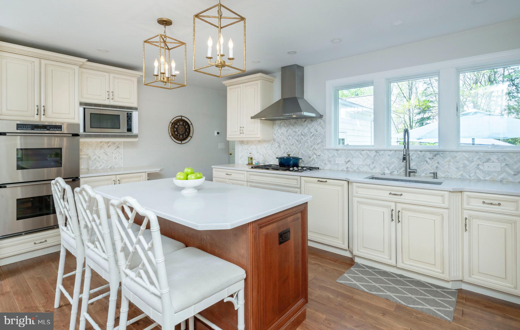 1152 Pugh Road Wayne, PA 19087 - Photo 8 of 38