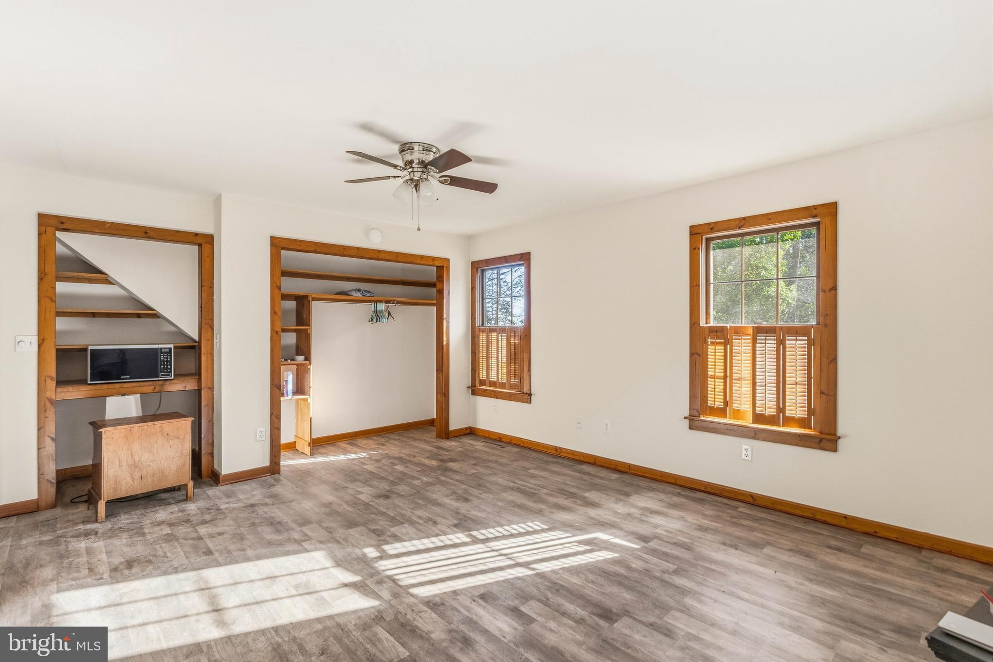19268 Deerfield Road Bridgeville, DE 19933 - Photo 12 of 33 a view of an empty room with a window