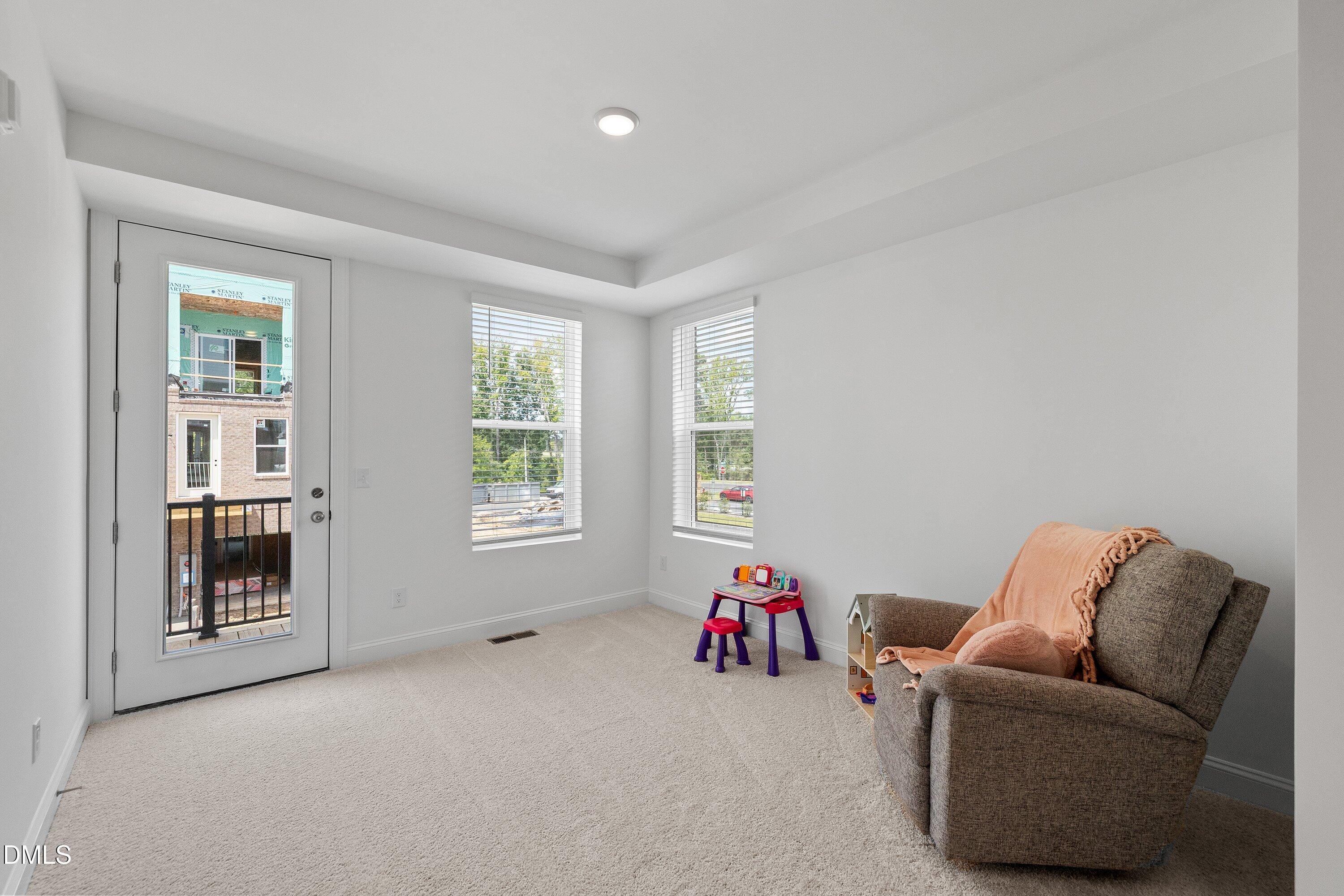 605 Hedrick Rdg Road Cary, NC 27519 - Photo 18 of 20 30-605 Hedrick Rdg Rd Unit 101_6080