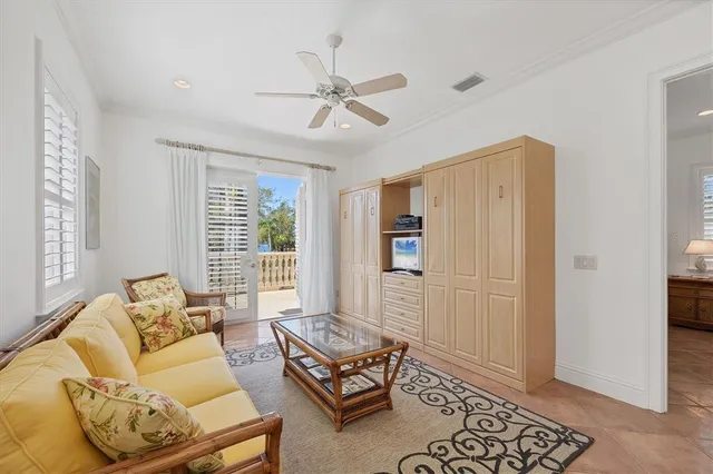 $6,695,000 | 1137 North Lake Shore Drive, Sarasota, FL 34231