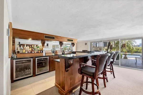 $6,695,000 | 1137 North Lake Shore Drive, Sarasota, FL 34231