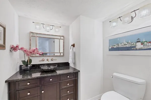 $6,695,000 | 1137 North Lake Shore Drive, Sarasota, FL 34231