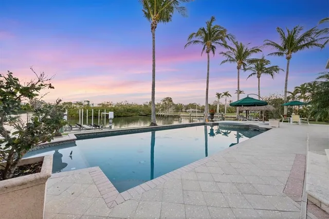 $6,695,000 | 1137 North Lake Shore Drive, Sarasota, FL 34231