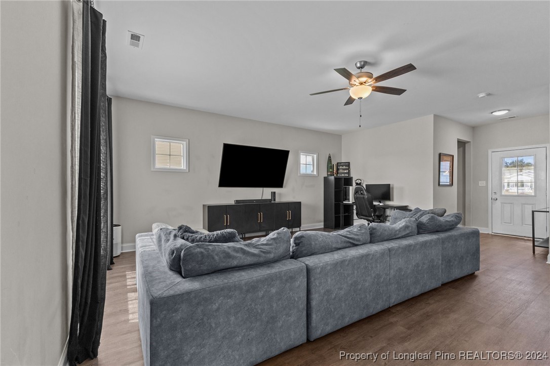 425 Shelton Beard Road Stedman, NC 28391 - Photo 7 of 39 Gallery Image 7