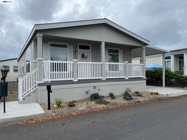 $409,900 | 1422 Salamanca Avenue, Hayward, CA 94544