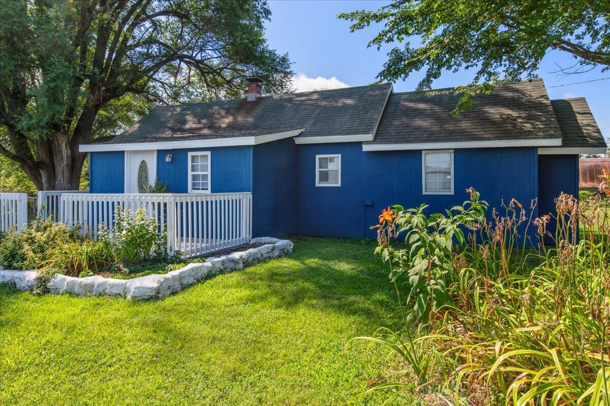 2242 Silver Lake Road Billings, MO 65610 - Photo 1 of 1 02-04