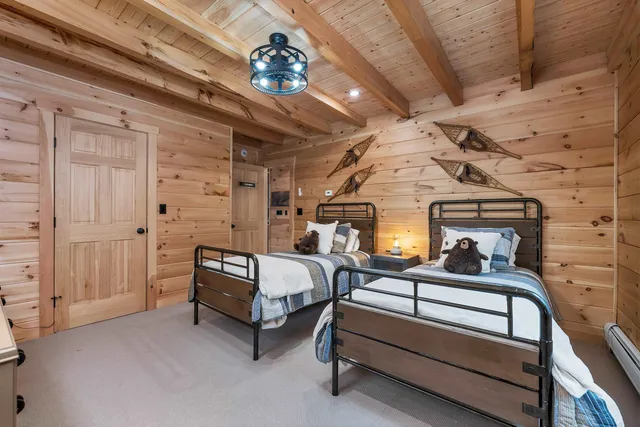 $895,900 | 22 Crystal Avenue, Jefferson, NH 03583