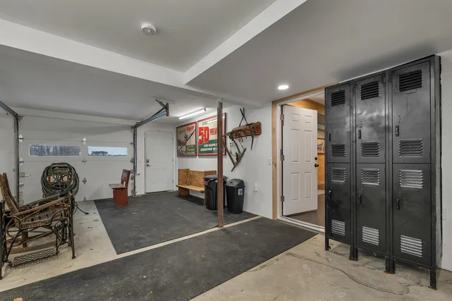 $895,900 | 22 Crystal Avenue, Jefferson, NH 03583