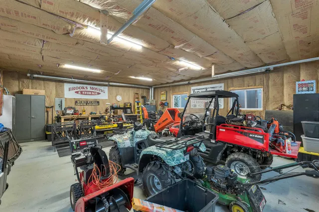 $895,900 | 22 Crystal Avenue, Jefferson, NH 03583