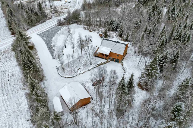 $895,900 | 22 Crystal Avenue, Jefferson, NH 03583