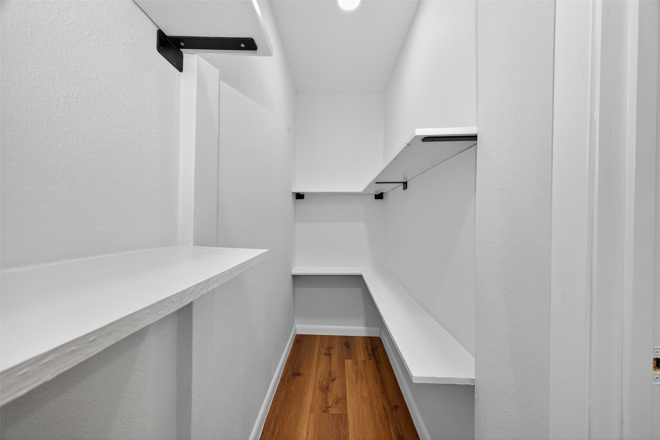 4310 Jorns Street Houston, TX 77045 - Photo 15 of 28 Walk in Pantry