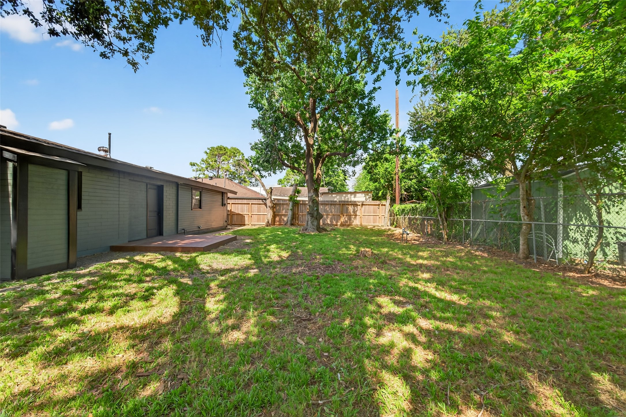 4310 Jorns Street Houston, TX 77045 - Photo 27 of 28 Backyard for lots of Summer fun.
