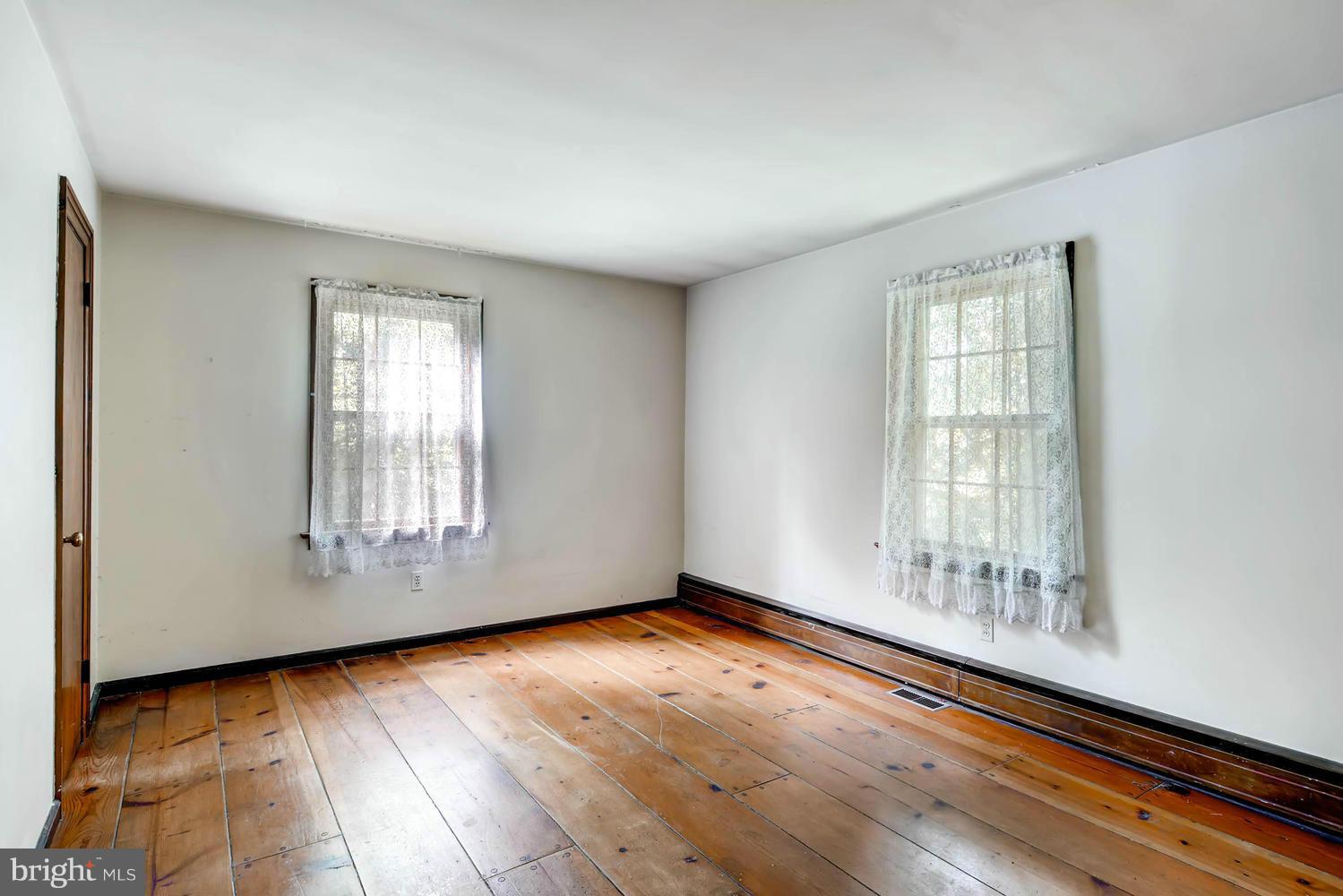 208 Hillendale Road Bel Air, MD 21014 - Photo 14 of 19 Bedroom (Master)