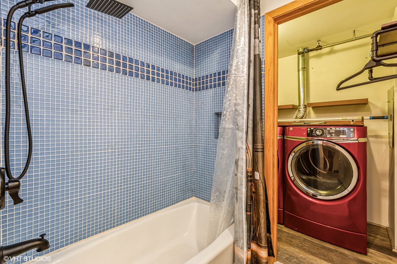 920 West Sheridan Road, Unit 305 Chicago, IL 60613 - Photo 13 of 20 Gallery Image 13