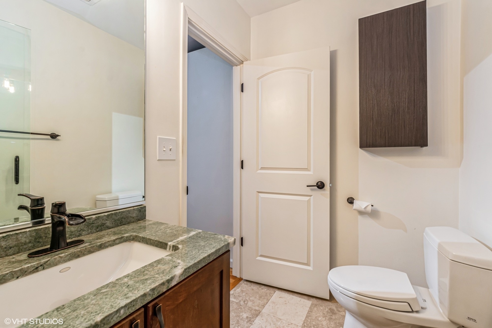 920 West Sheridan Road, Unit 305 Chicago, IL 60613 - Photo 15 of 20 Gallery Image 15