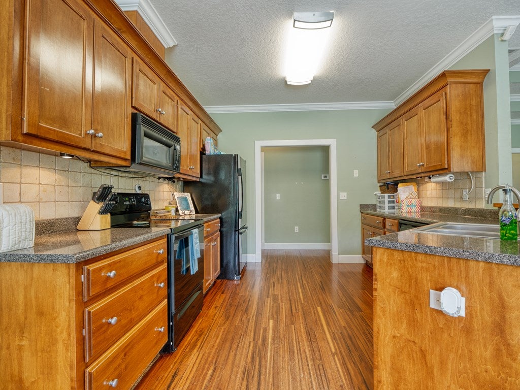 4726 Robinson Road Valdosta, GA 31605 - Photo 13 of 35 Gallery Image 13