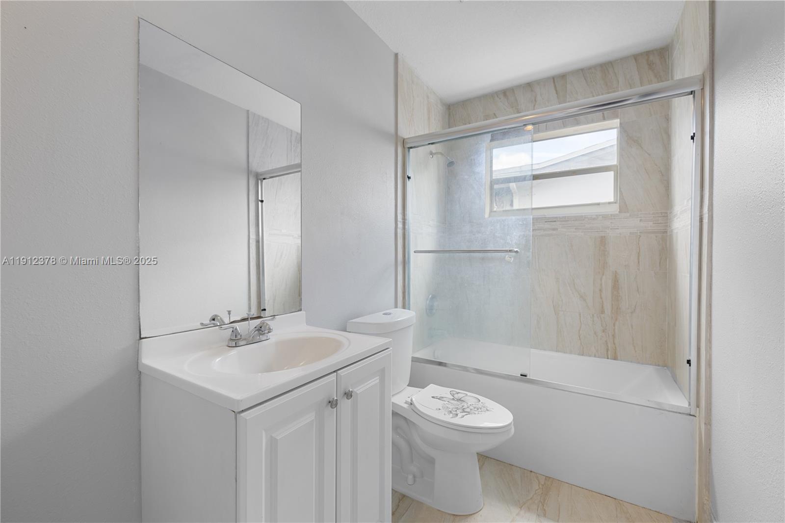 7753 Dilido Boulevard Miramar, FL 33023 - Photo 24 of 38